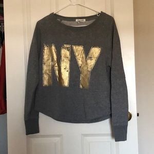 Light weight sweatshirt from Aero